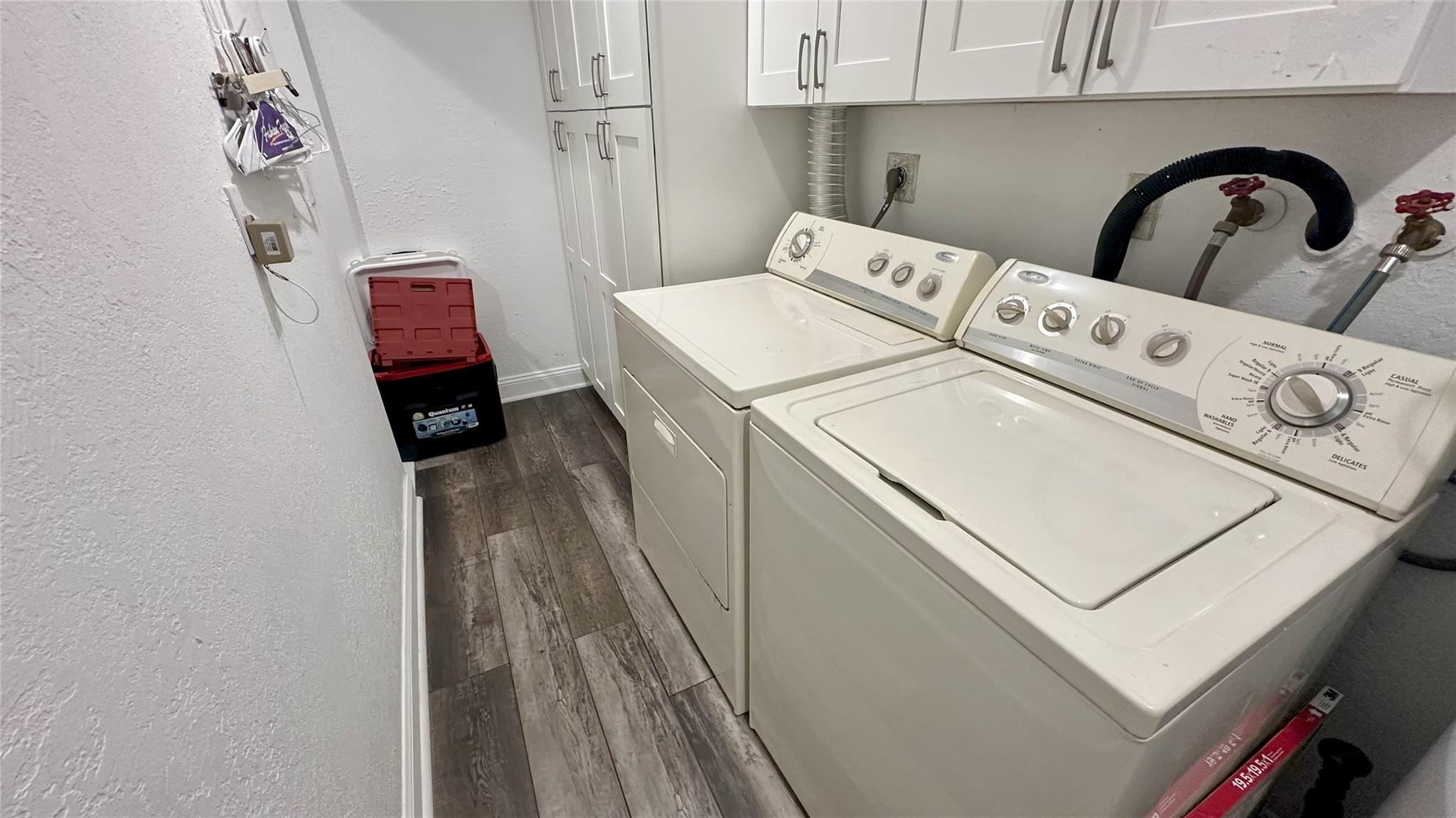 Oakland Park - Residential Lease