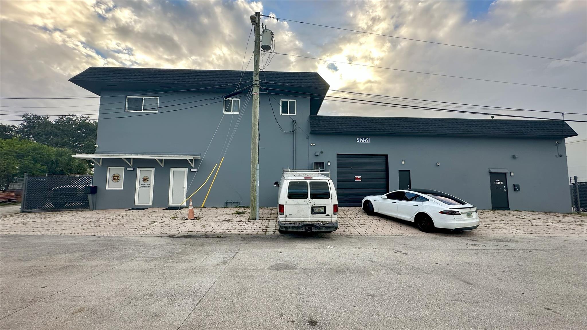 Oakland Park - Residential Lease