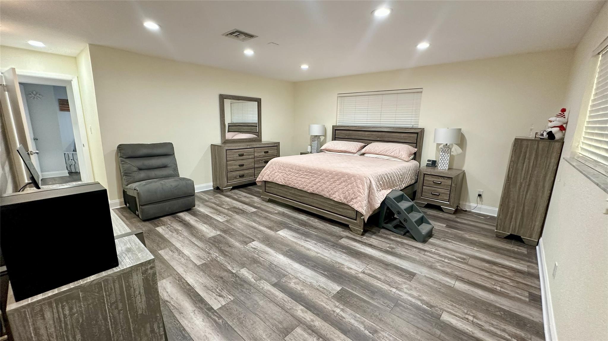 Oakland Park - Residential Lease
