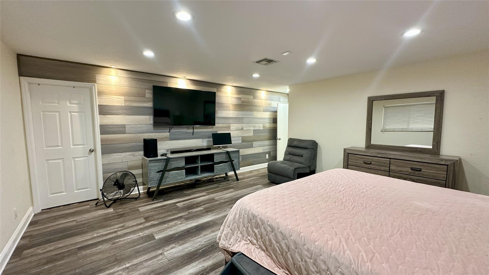 Oakland Park - Residential Lease