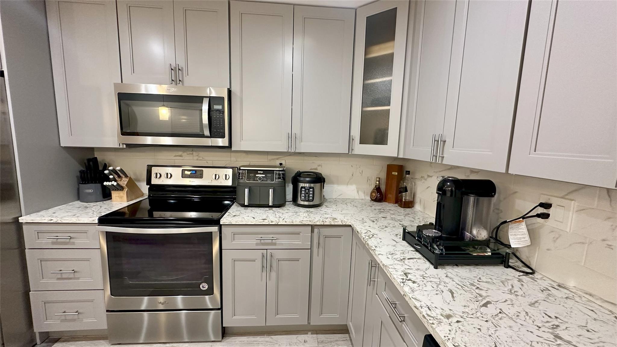 Oakland Park - Residential Lease