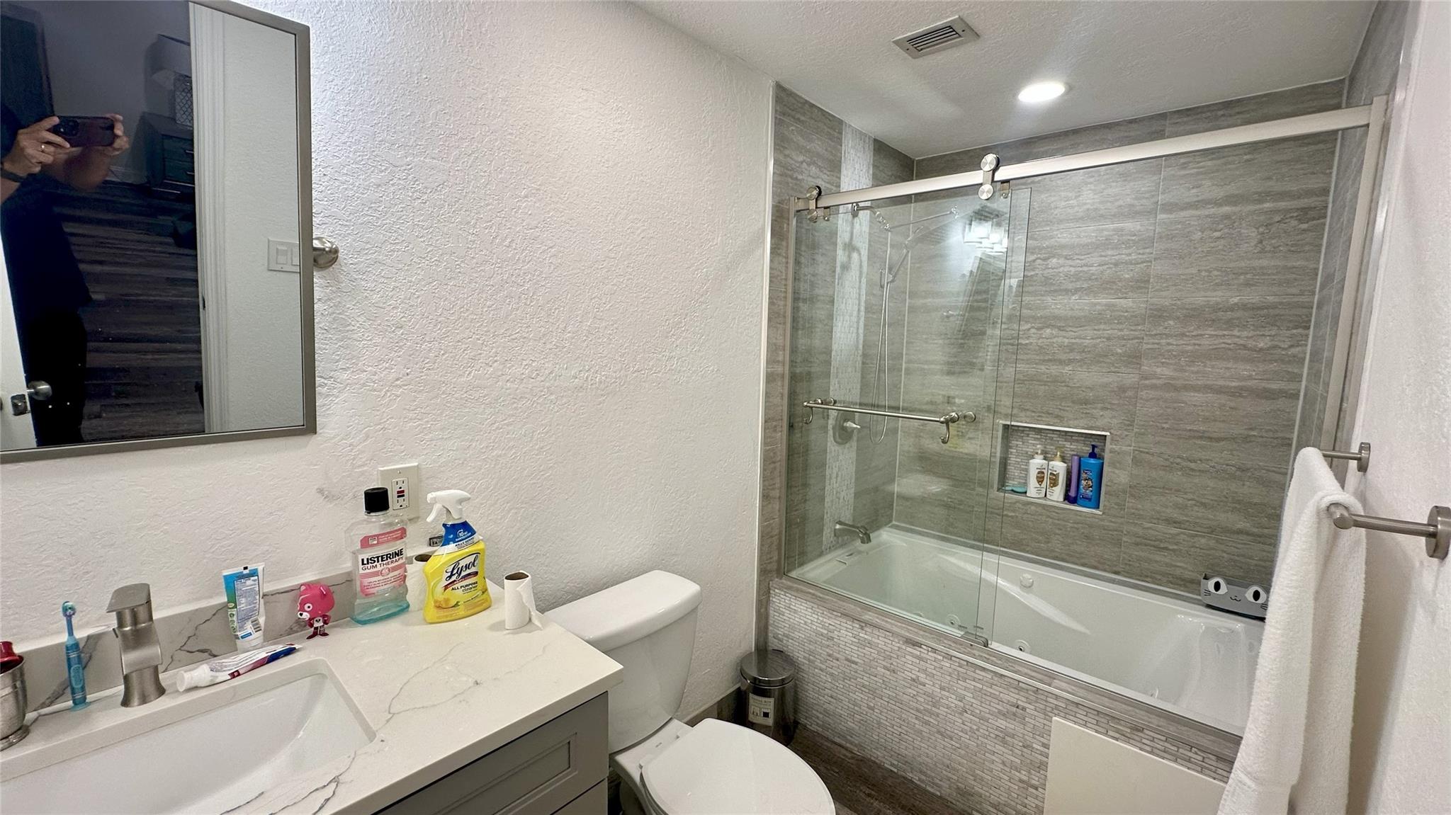 Oakland Park - Residential Lease