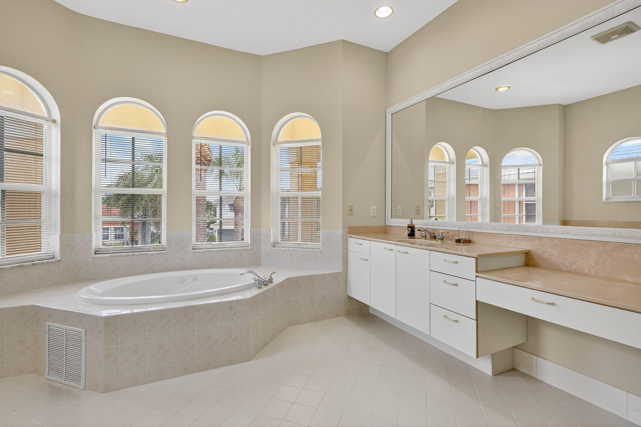 MADISON GREEN 1 PARS F, G AND I - Residential