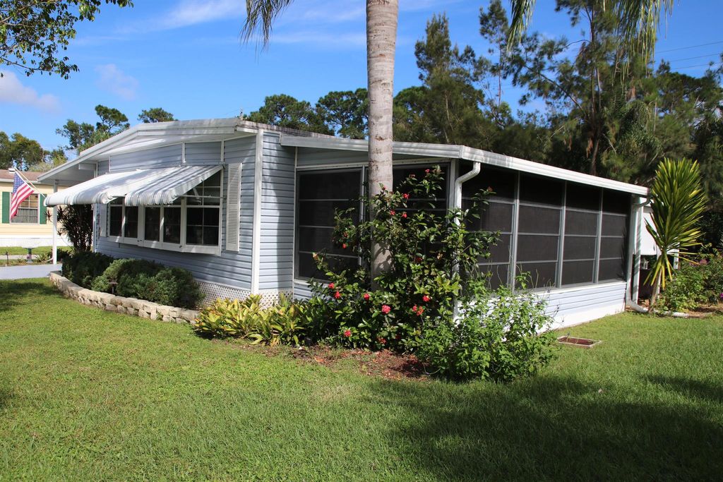 Photo of 32 Montilla Way, Port Saint Lucie, FL 34952 (MLS # R11035563)