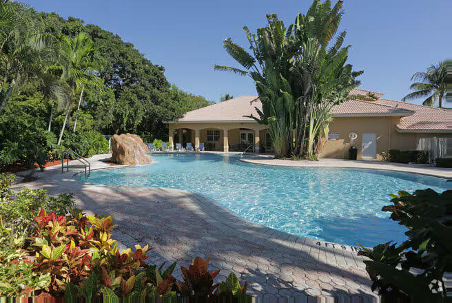 CLUB CARIBE - Residential