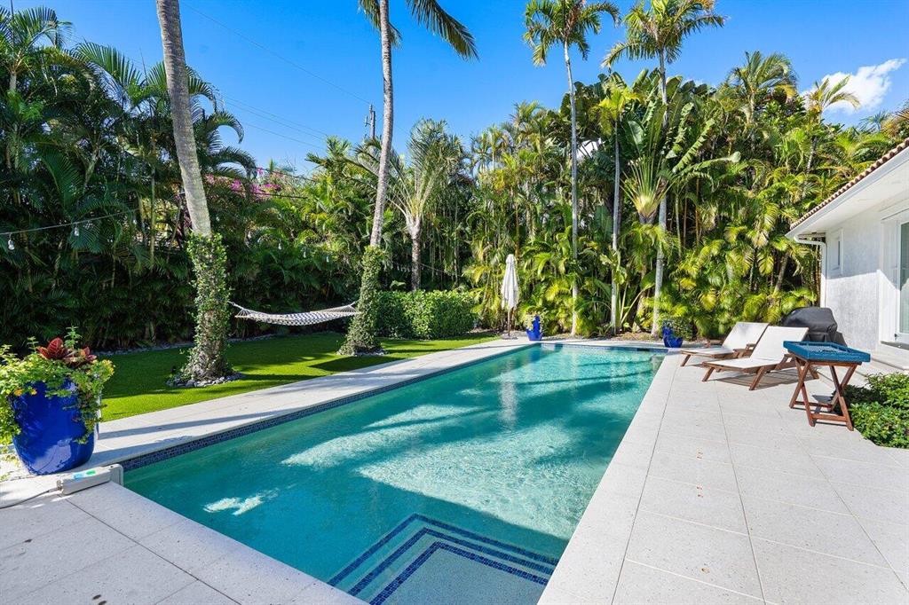 EL ENCANTO - Residential