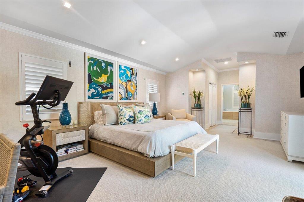 EL ENCANTO - Residential