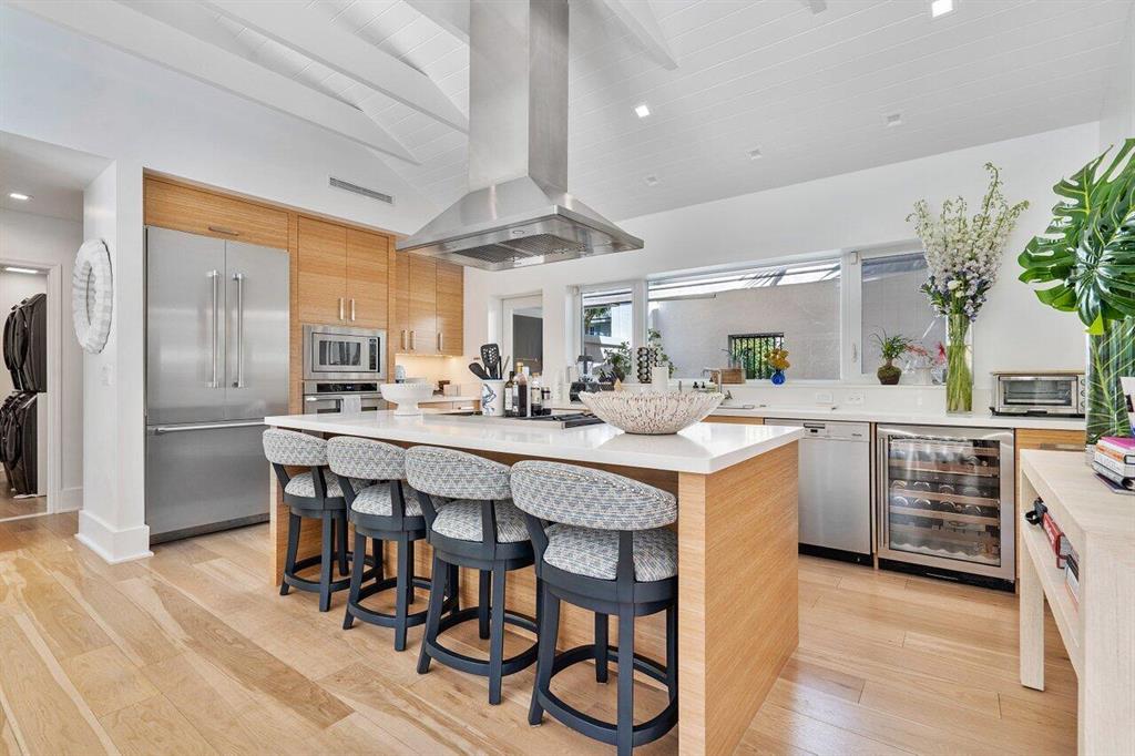 EL ENCANTO - Residential