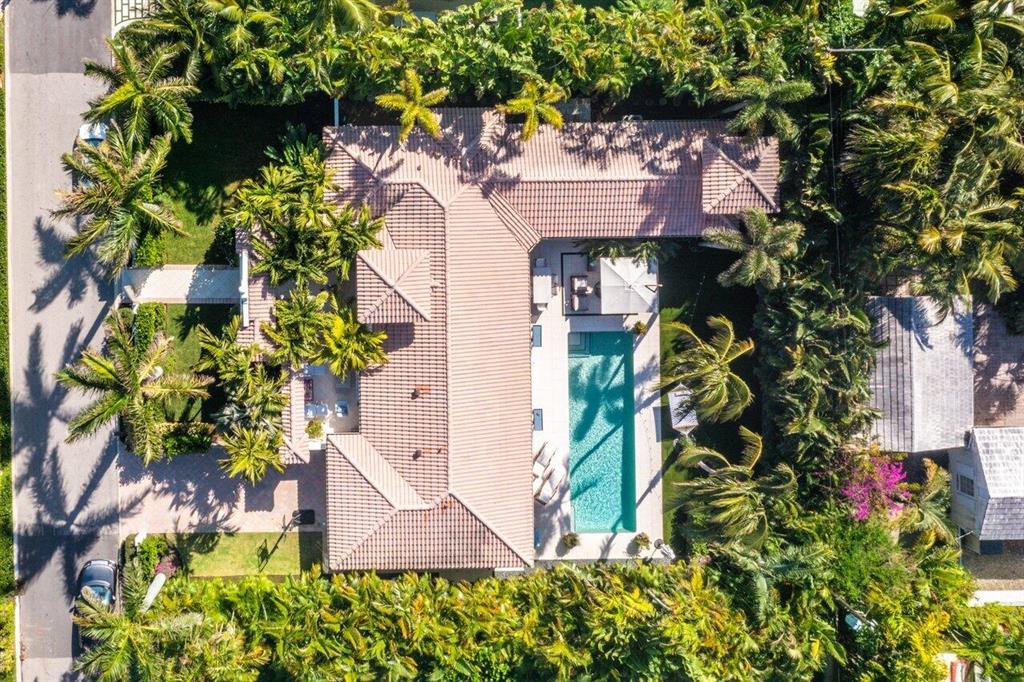 EL ENCANTO - Residential