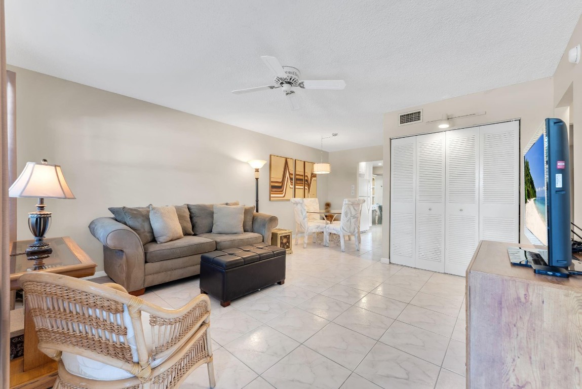 Oriole Gardens Three - Residential