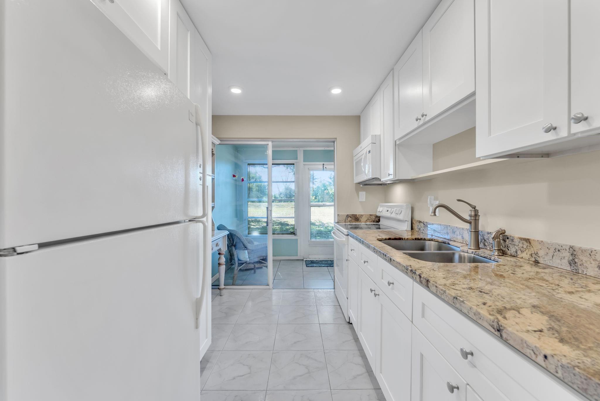 Oriole Gardens Three - Residential