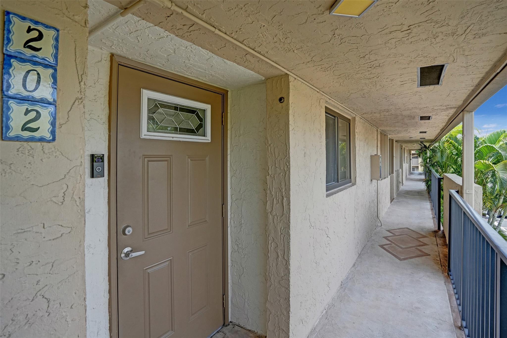 2920 NE 8th Ter 202