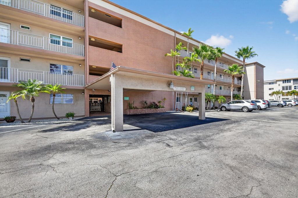 Photo of 2615 NE 1ST Court #312, Boynton Beach, FL 33435 (MLS # B26057587)