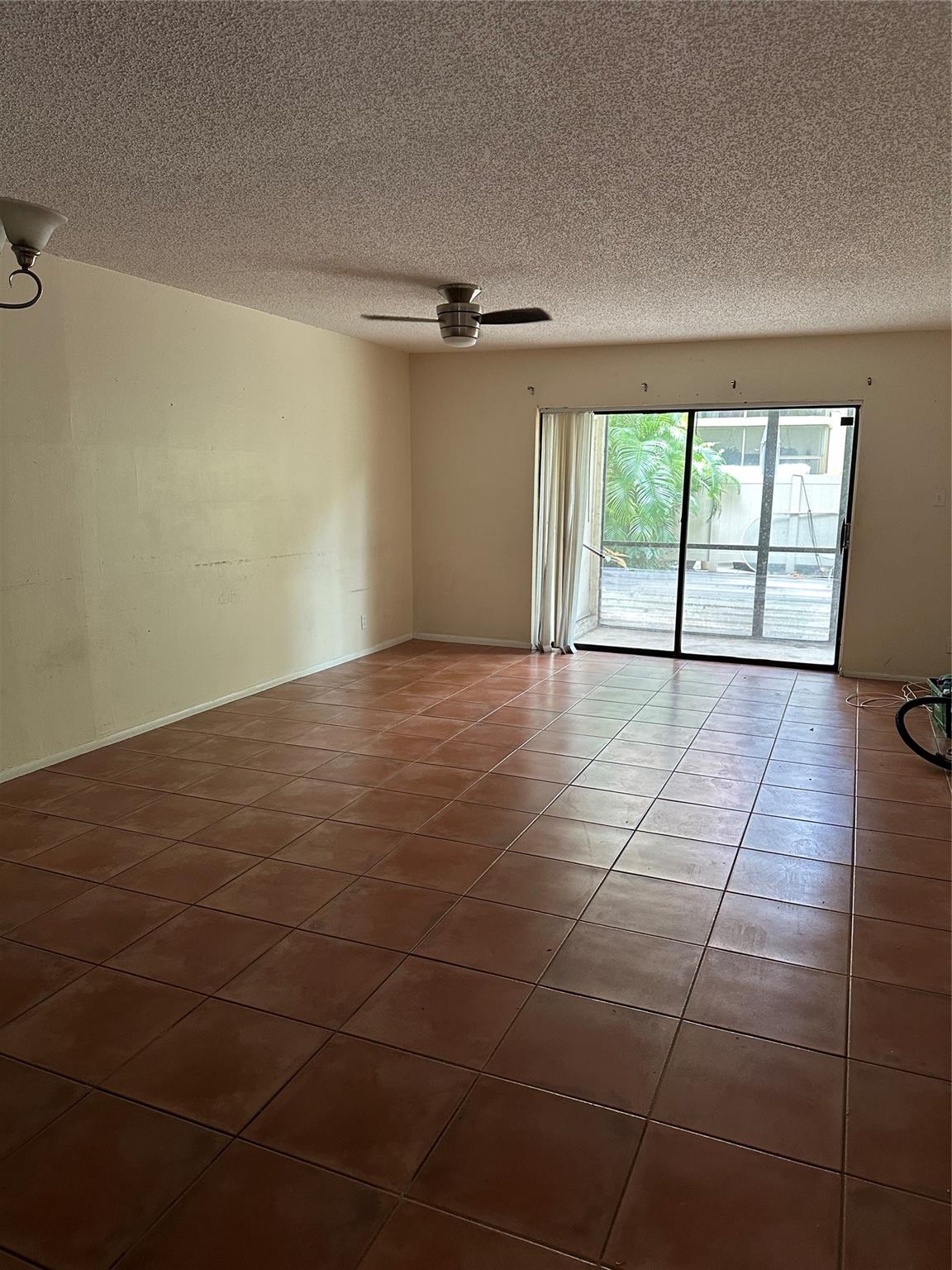 132 S Cypress Rd 514