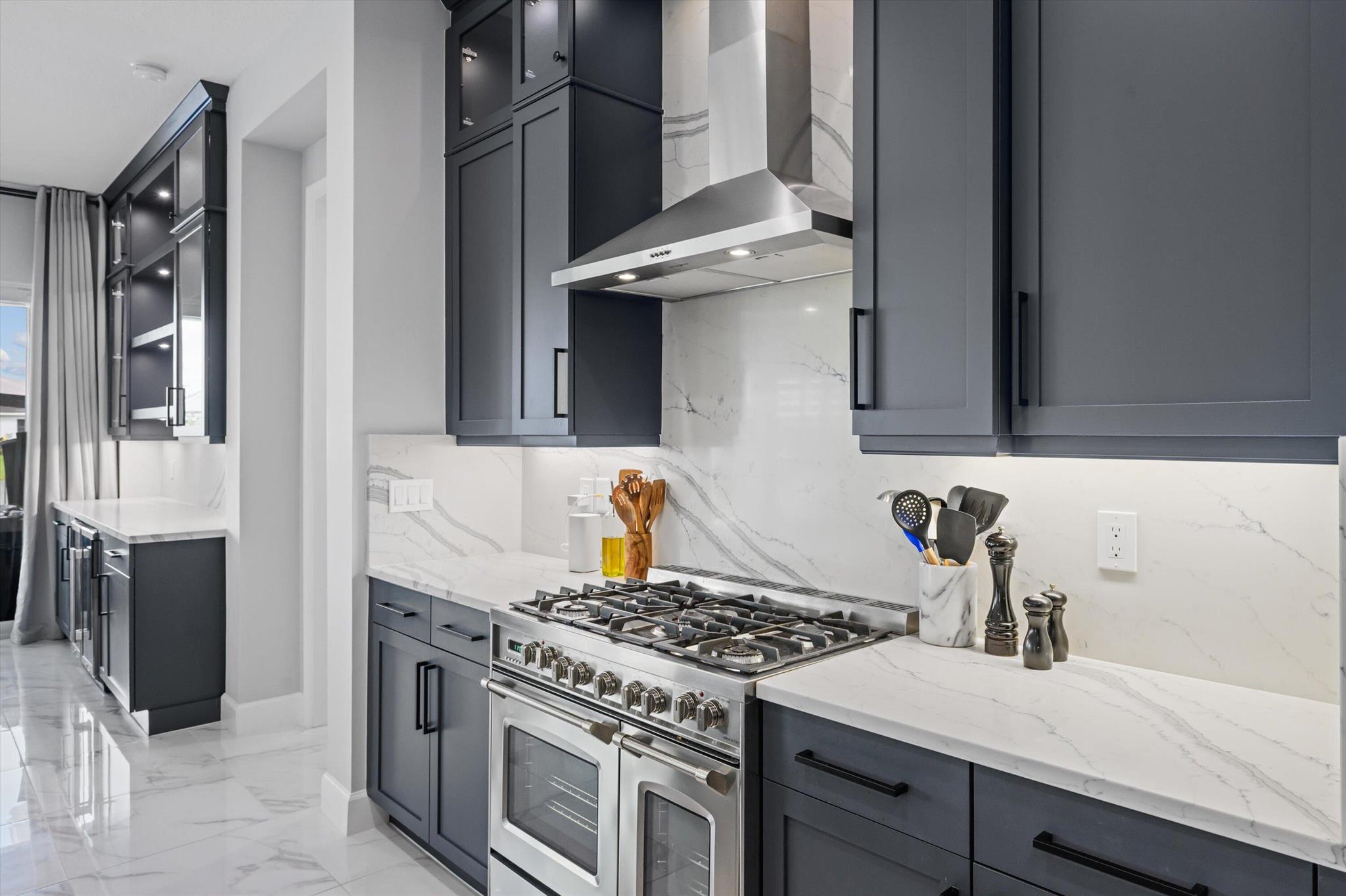 ORCHARDS OF WESTLAKE PHAS - Residential