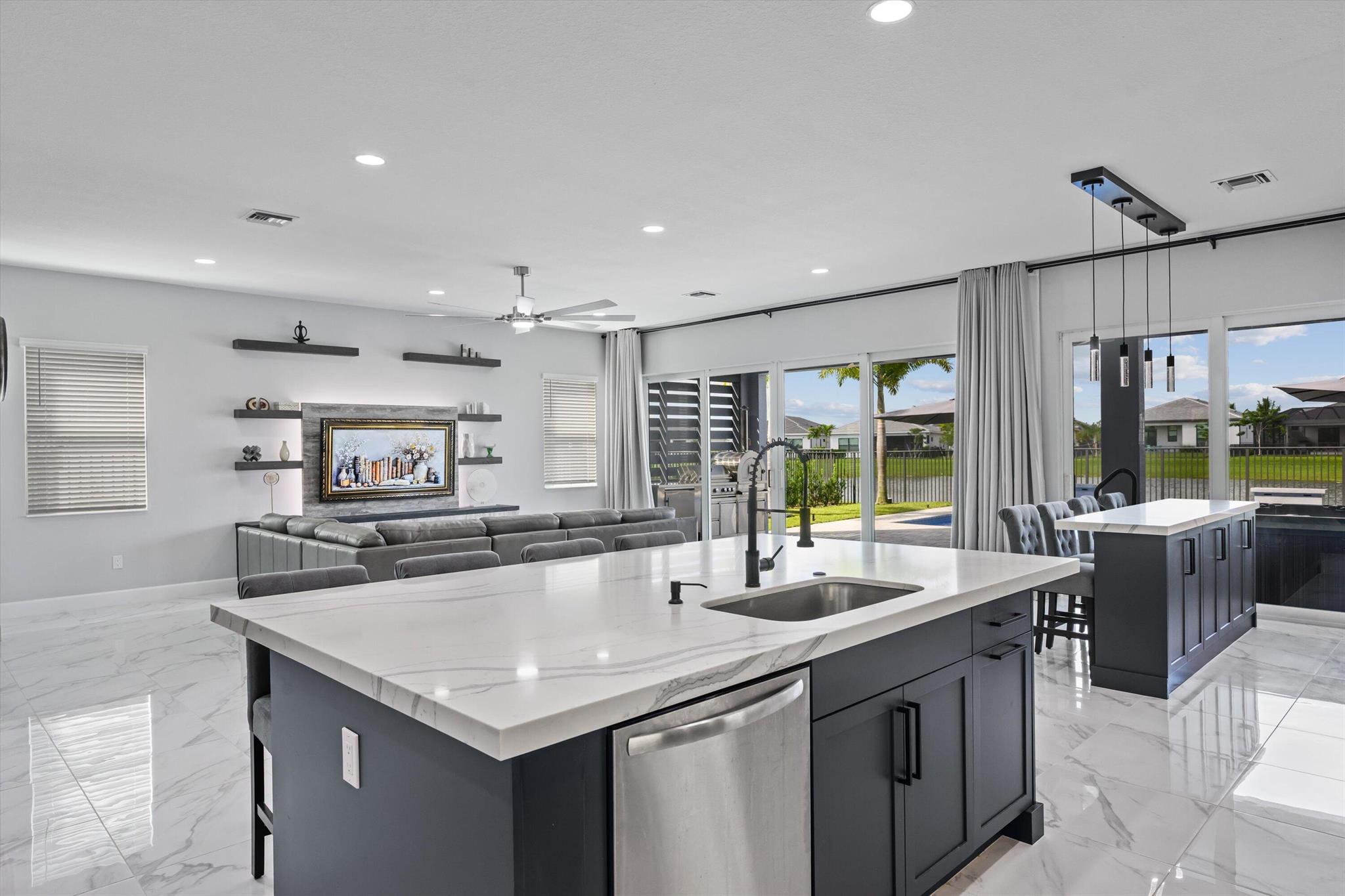 ORCHARDS OF WESTLAKE PHAS - Residential