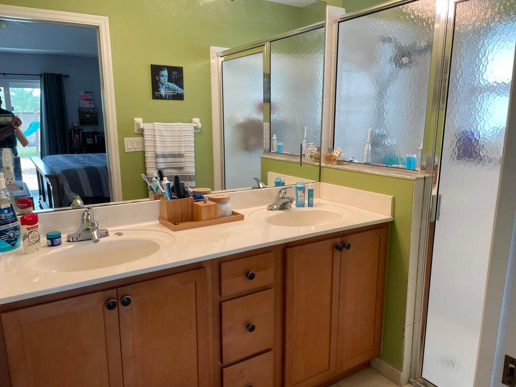 PORT ST LUCIE SEC16 - Residential Lease