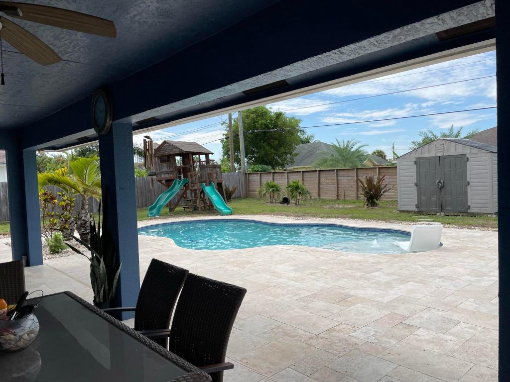 PORT ST LUCIE SEC16 - Residential Lease