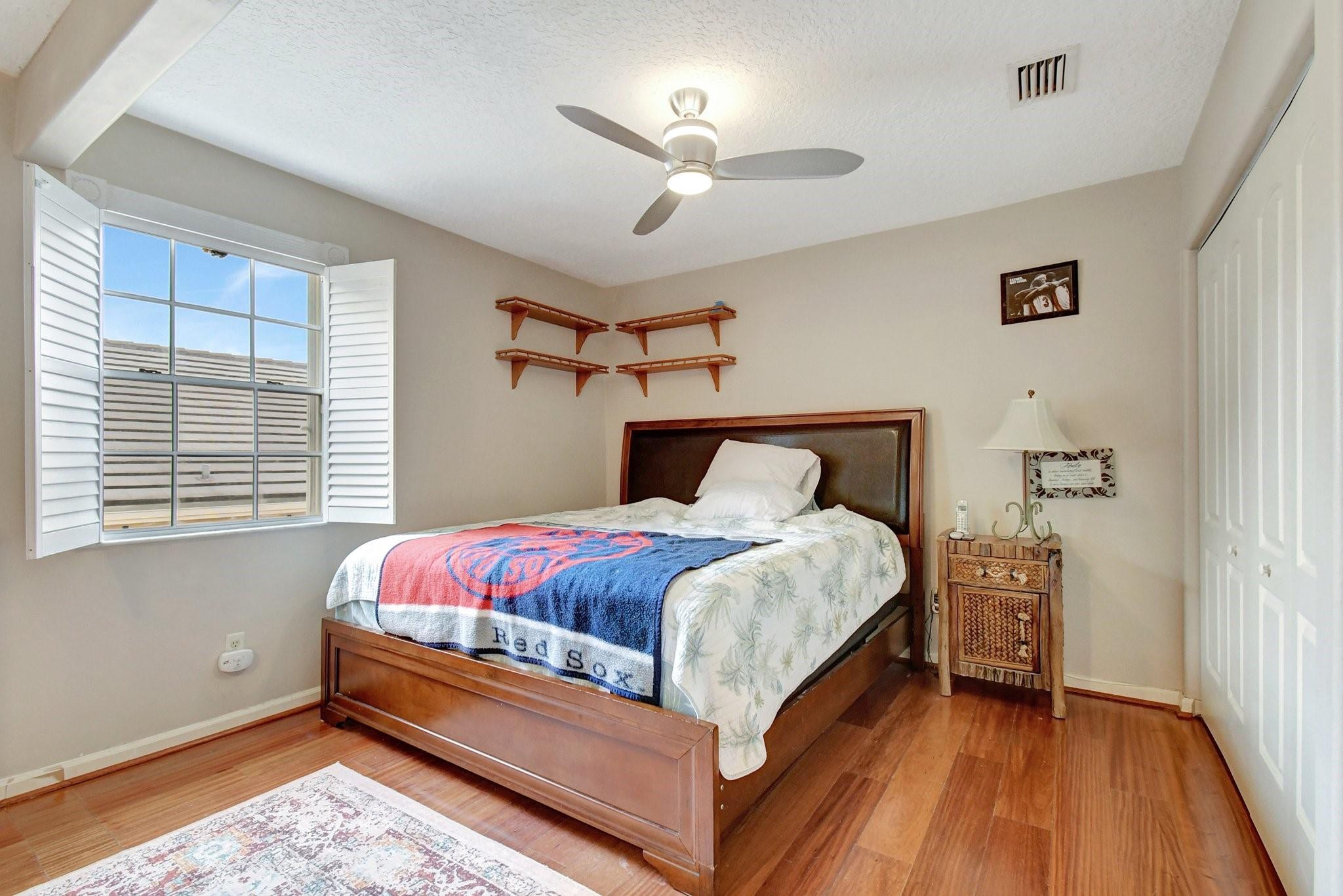 Embassy Lakes - Residential