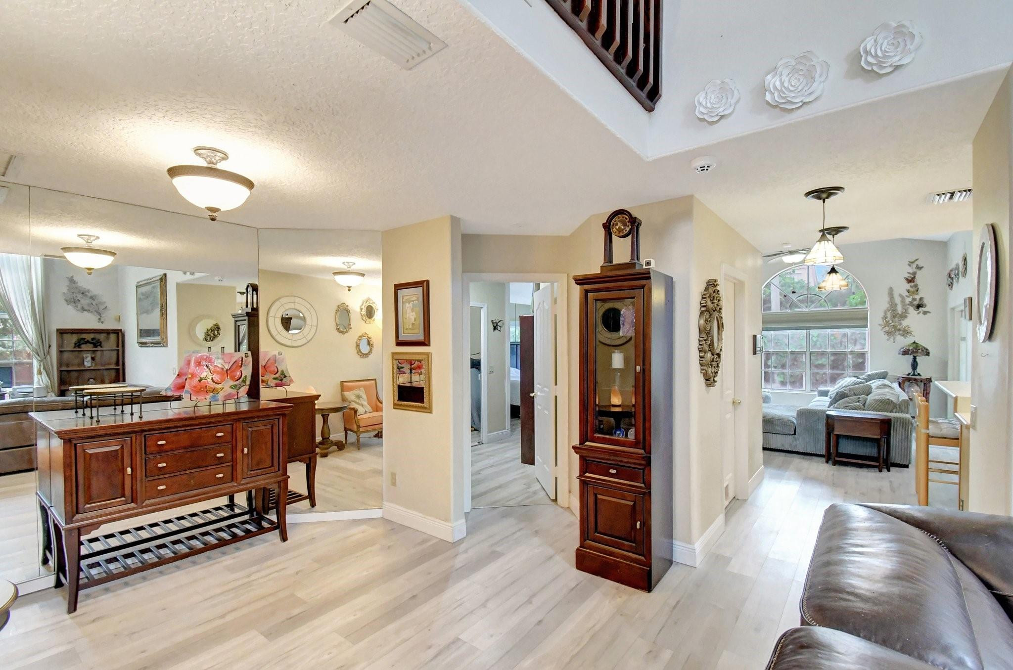 Embassy Lakes - Residential