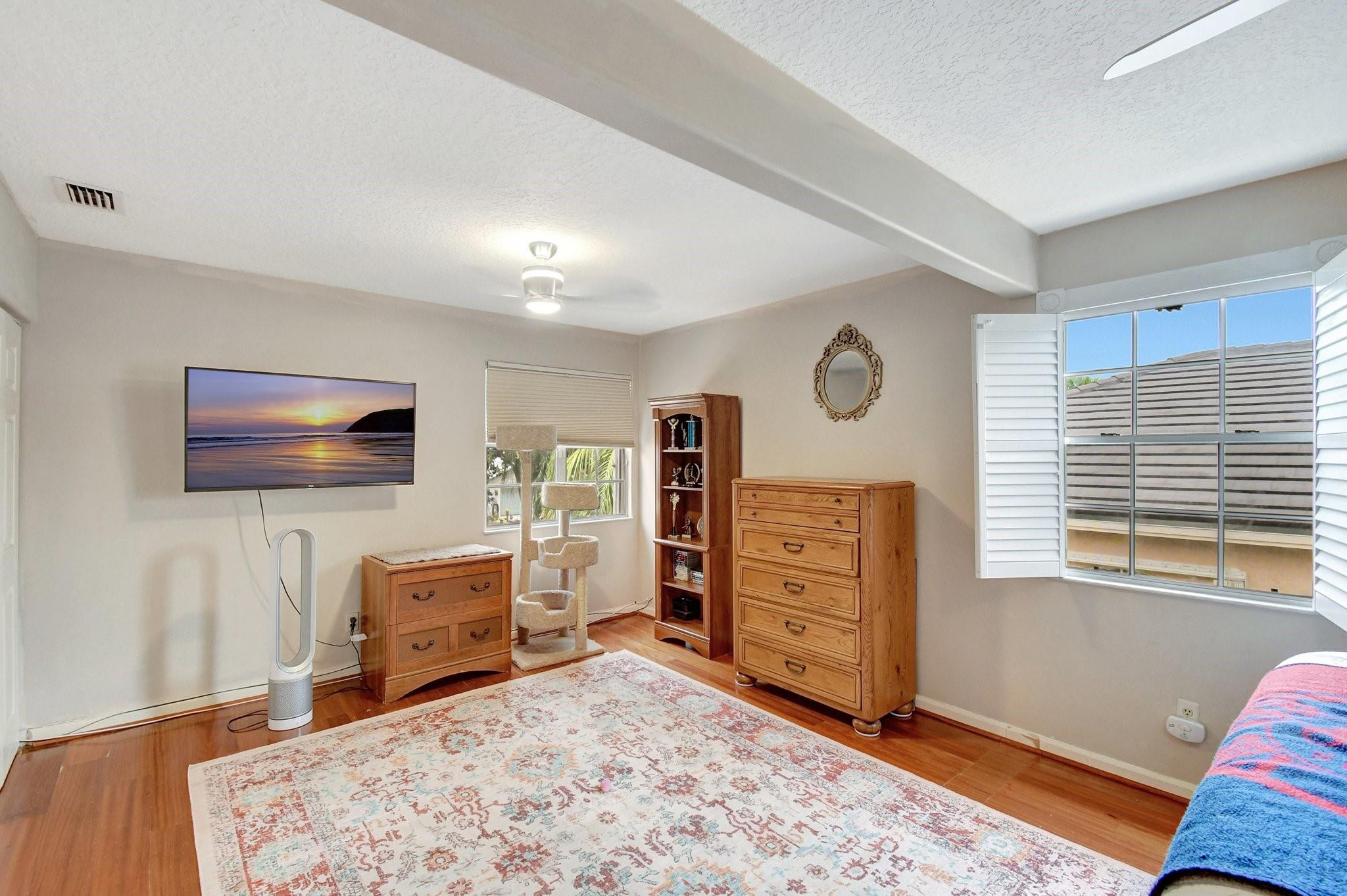 Embassy Lakes - Residential