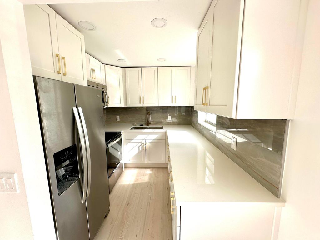 Photo of 121 Sheffield F, West Palm Beach, FL 33417 (MLS # R11169793)