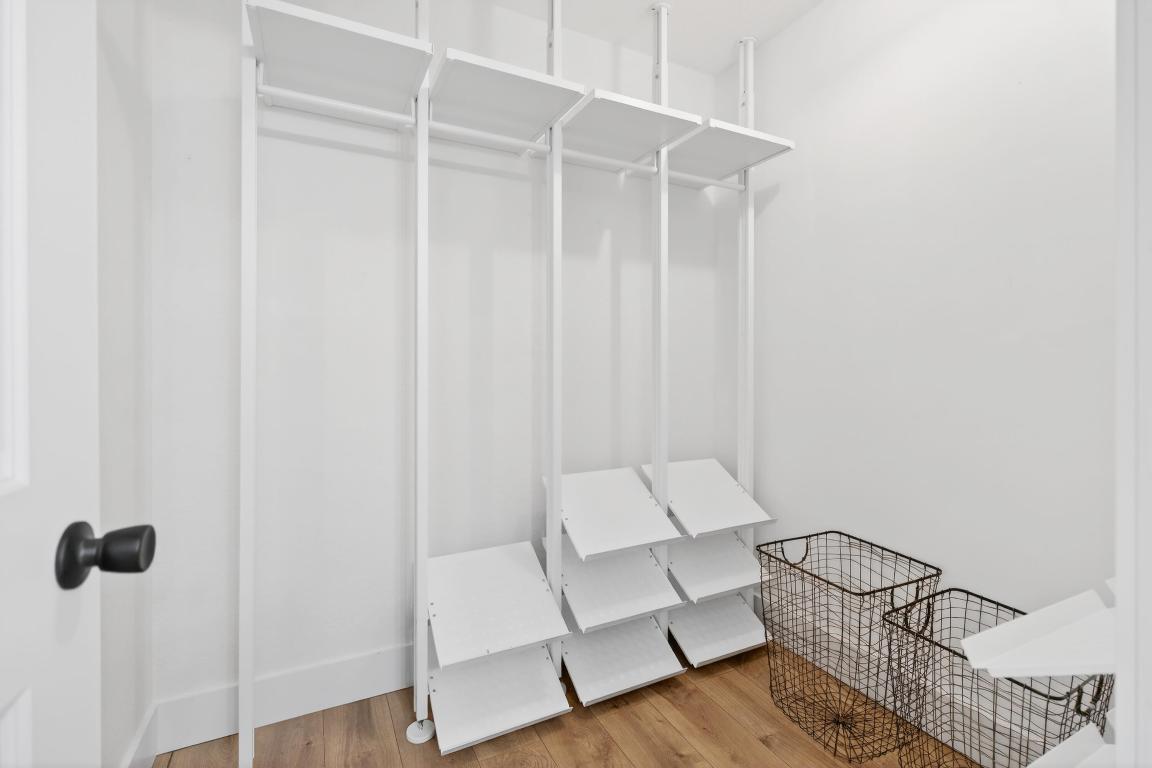 PINEAPPLE PARK - Residential