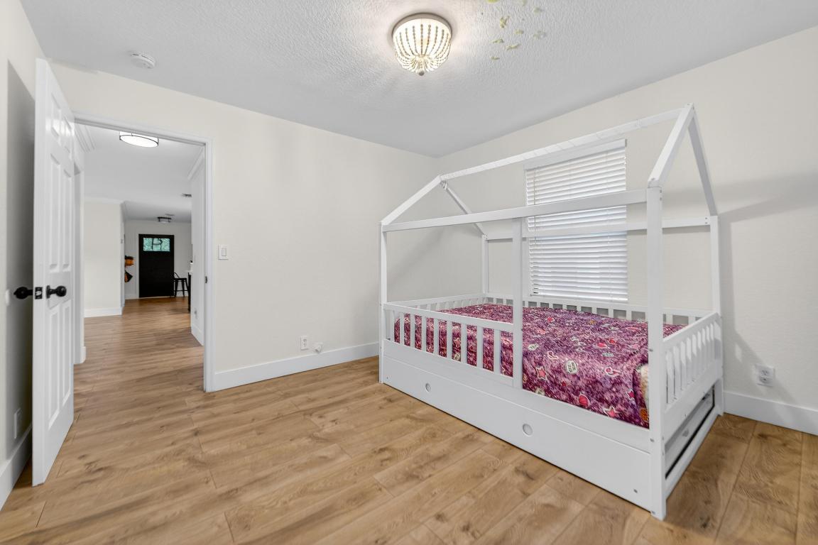 PINEAPPLE PARK - Residential