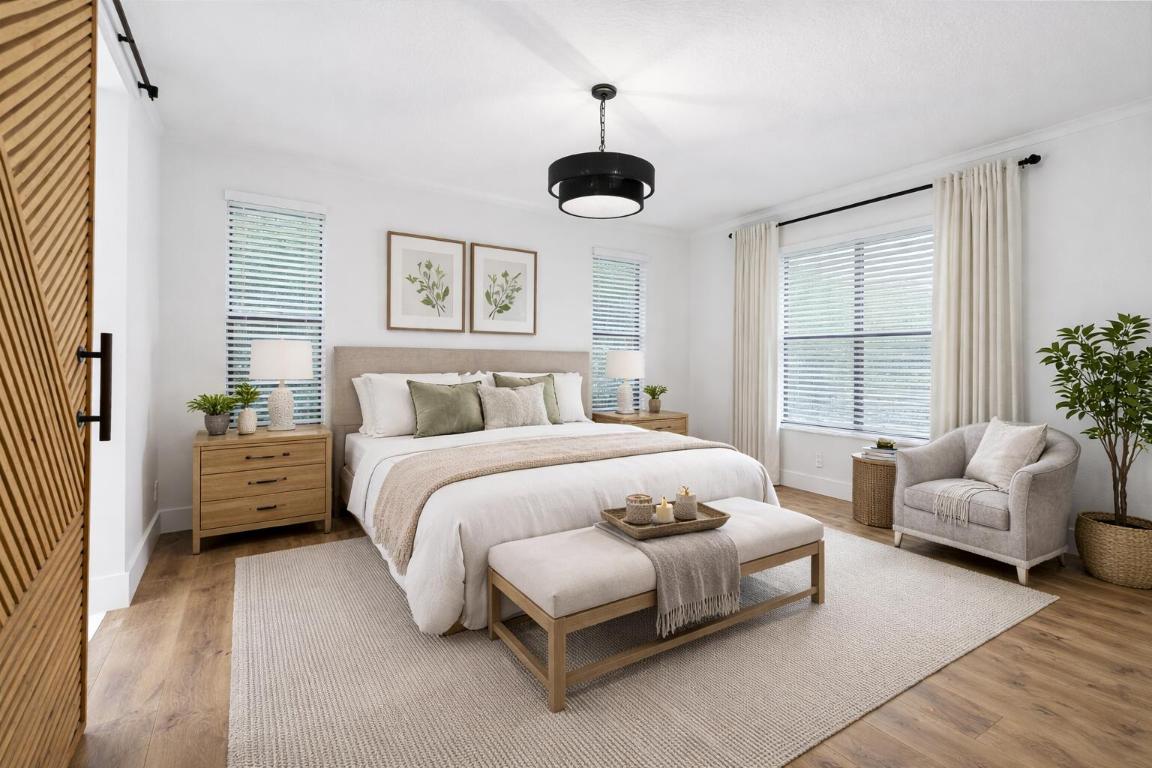 PINEAPPLE PARK - Residential