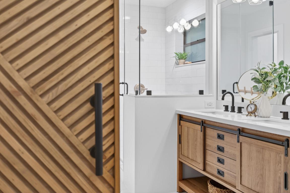 PINEAPPLE PARK - Residential