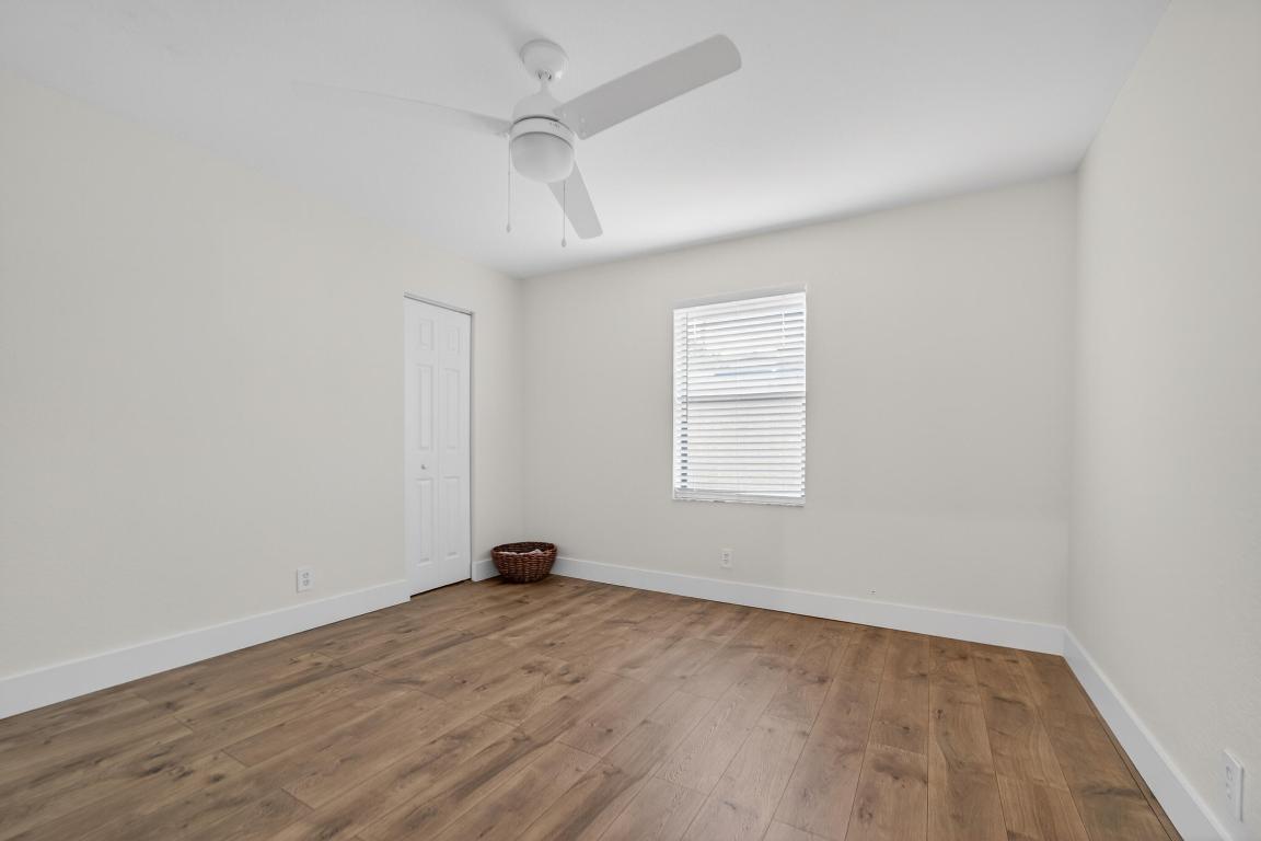 PINEAPPLE PARK - Residential