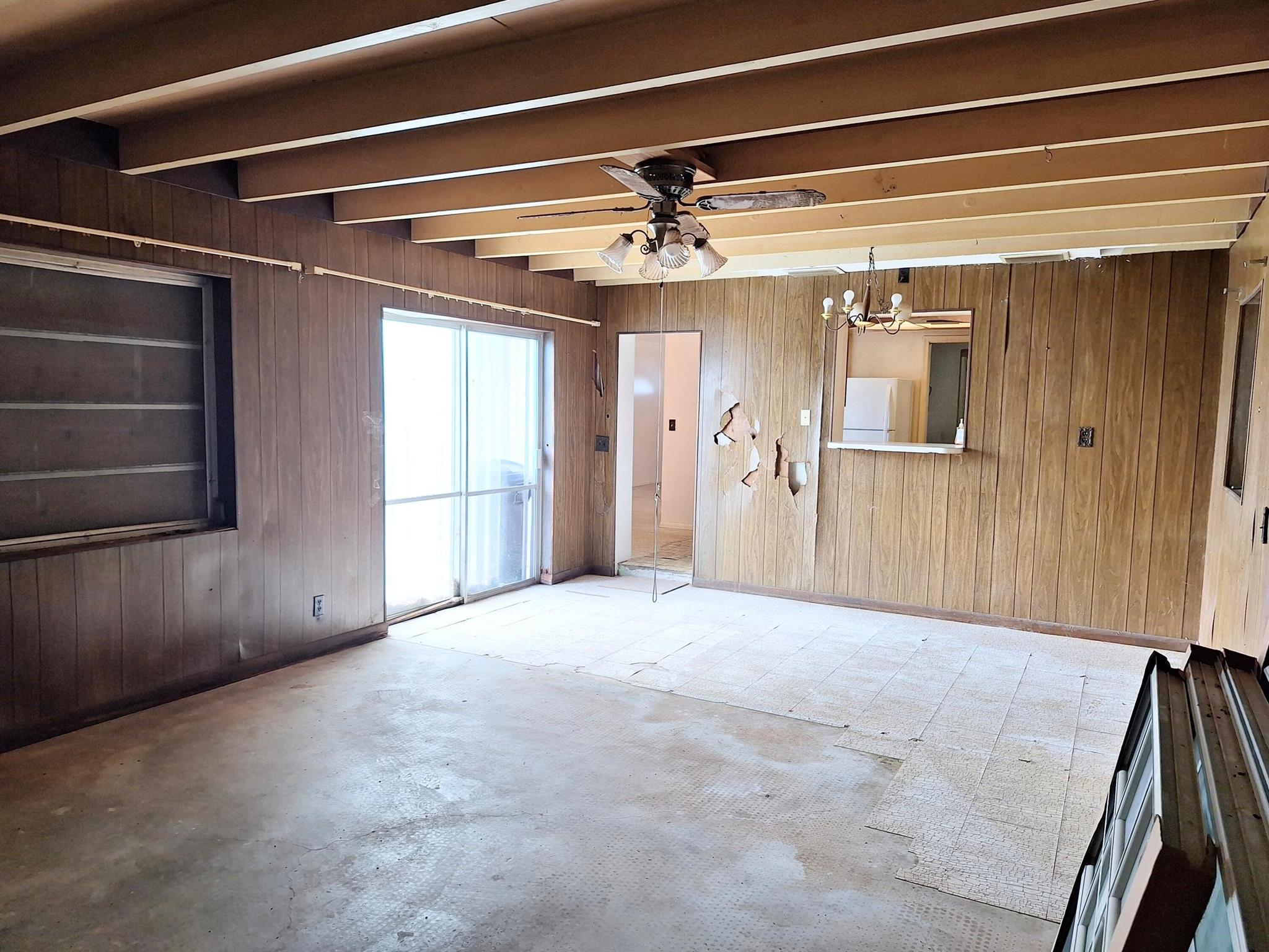 Cresthaven of Palm Beach - Residential