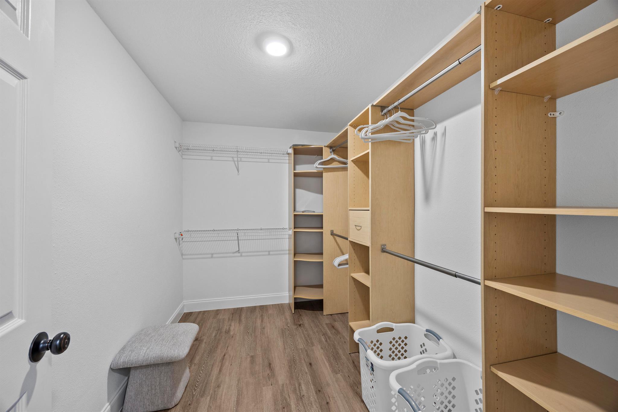 GREENVIEW SHORES 2 OF WEL - Residential Lease