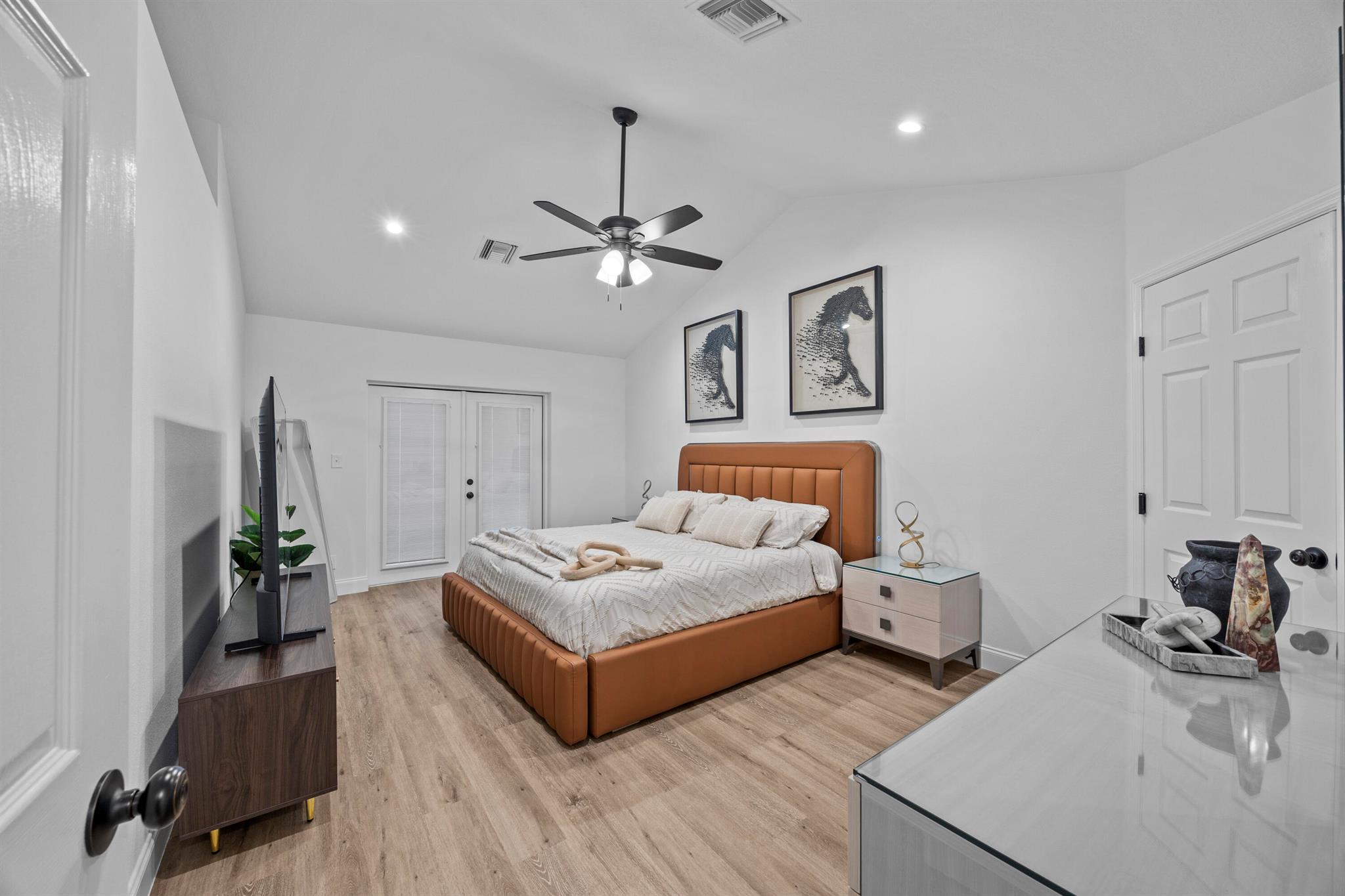 GREENVIEW SHORES 2 OF WEL - Residential Lease