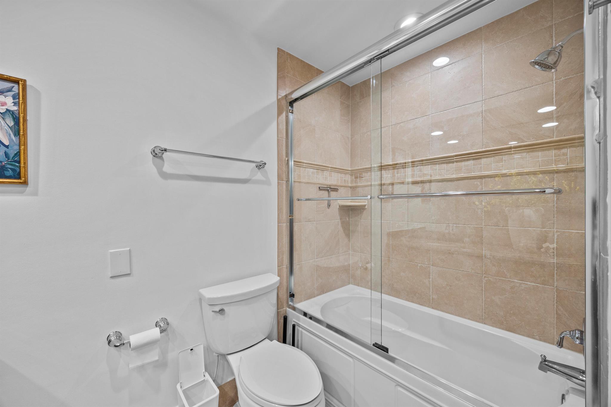 GREENVIEW SHORES 2 OF WEL - Residential Lease