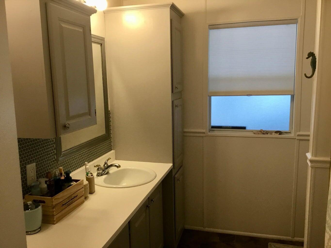 Spanish Lakes - Residential Lease