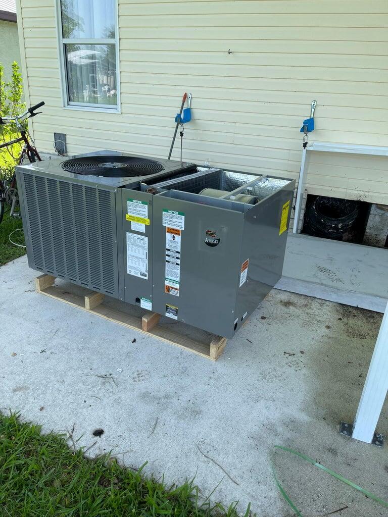 Spanish Lakes - Residential Lease