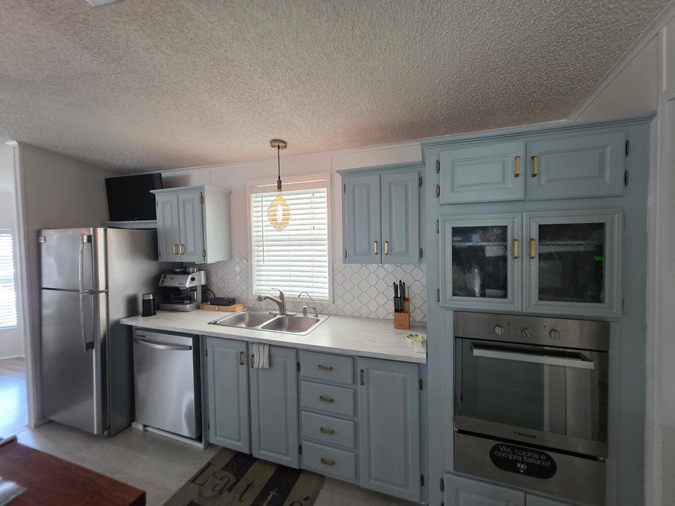 Spanish Lakes - Residential Lease