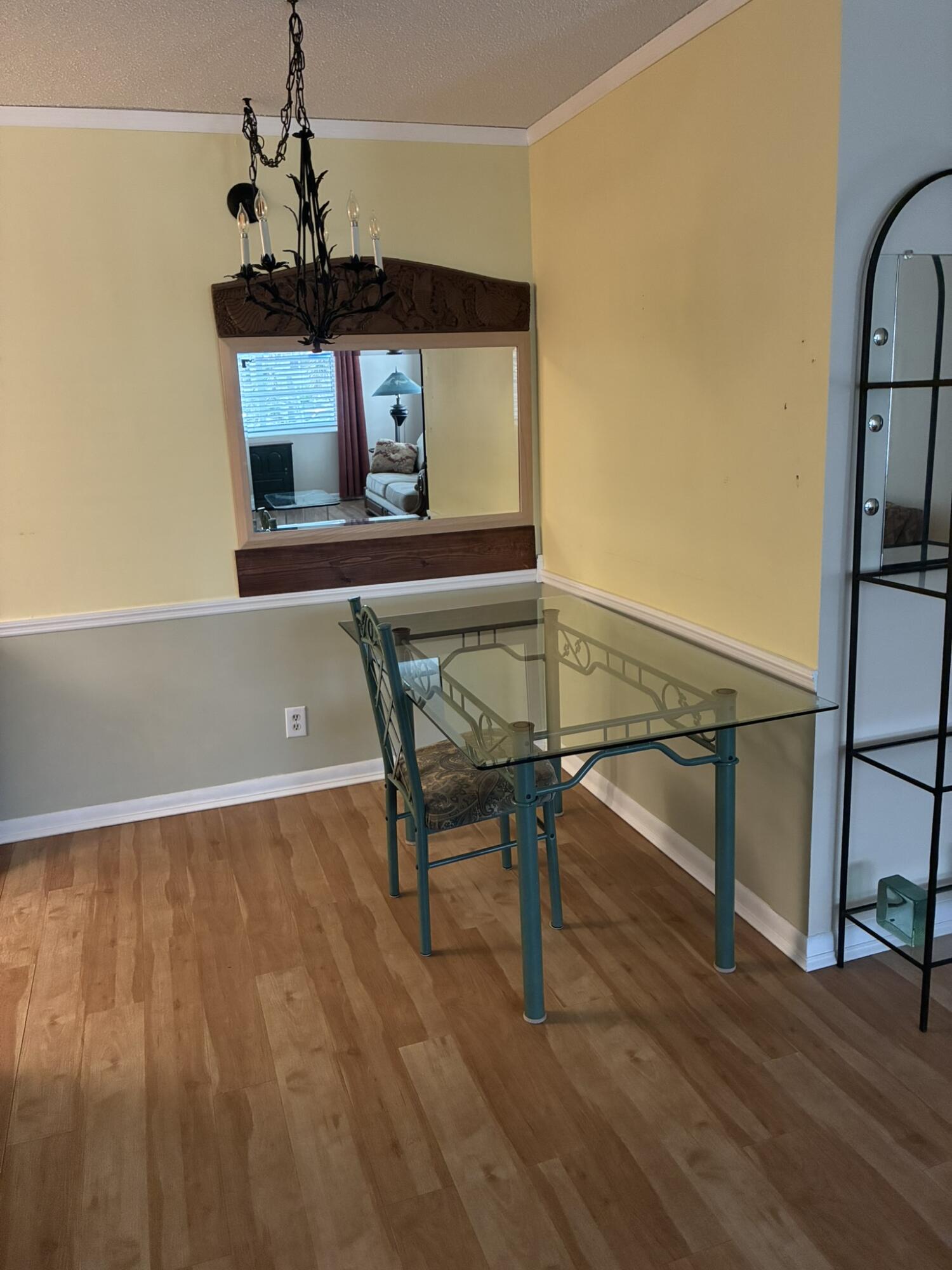 OAKLAND GROVE VILLAGE CONDO - Residential