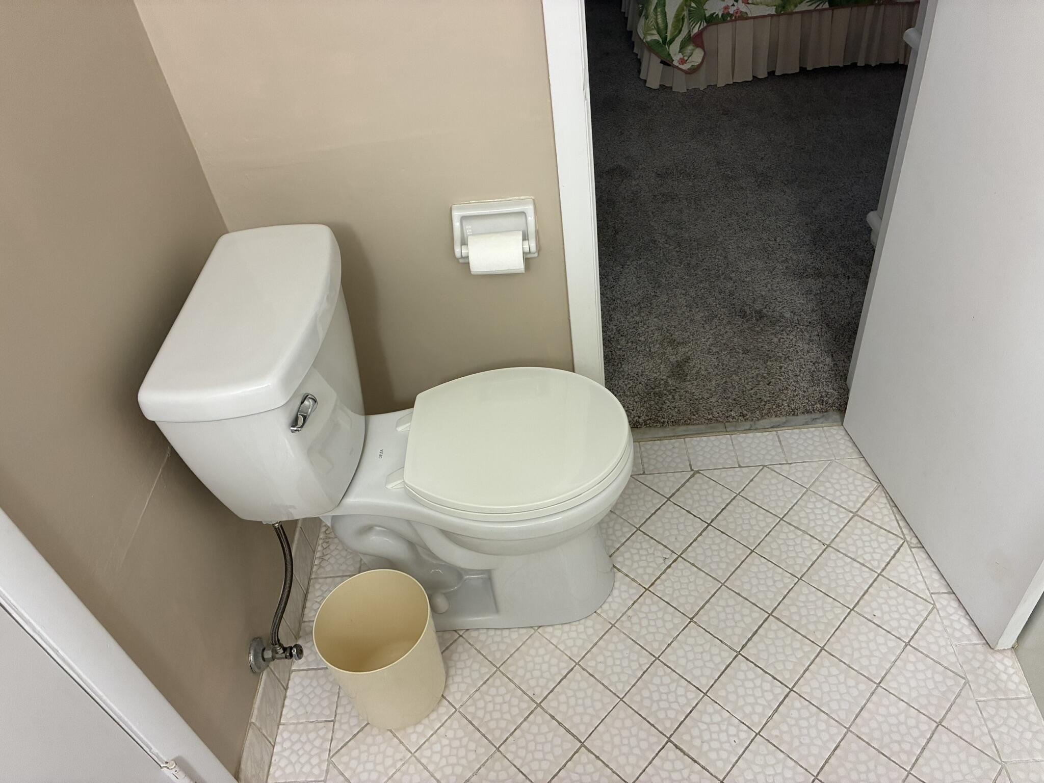 OAKLAND GROVE VILLAGE CONDO - Residential