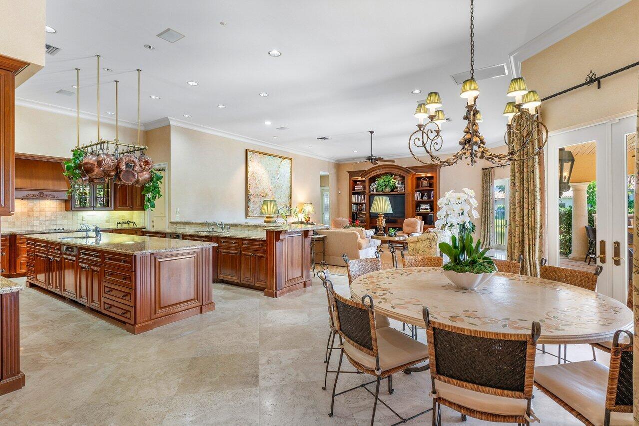 VINTAGE OAKS / POLO CLUB - Residential