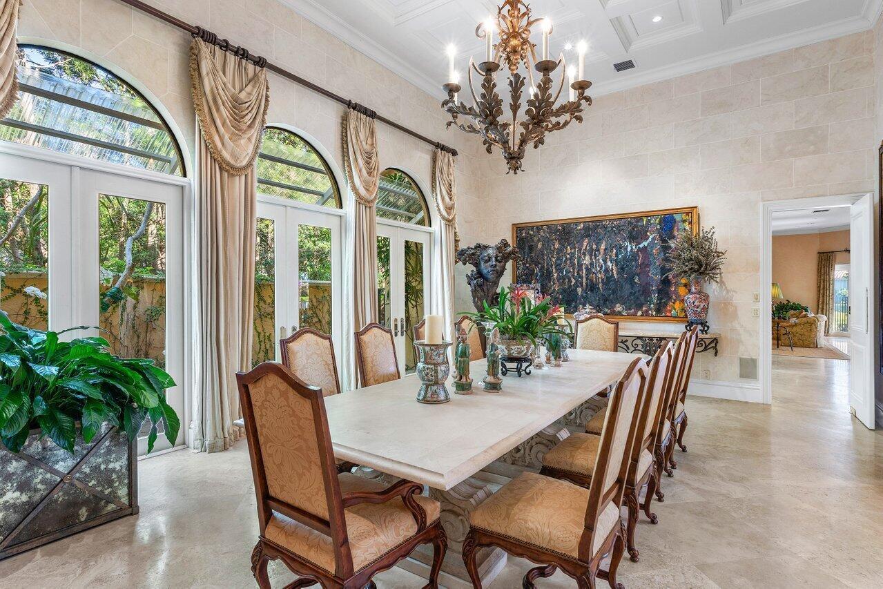 VINTAGE OAKS / POLO CLUB - Residential