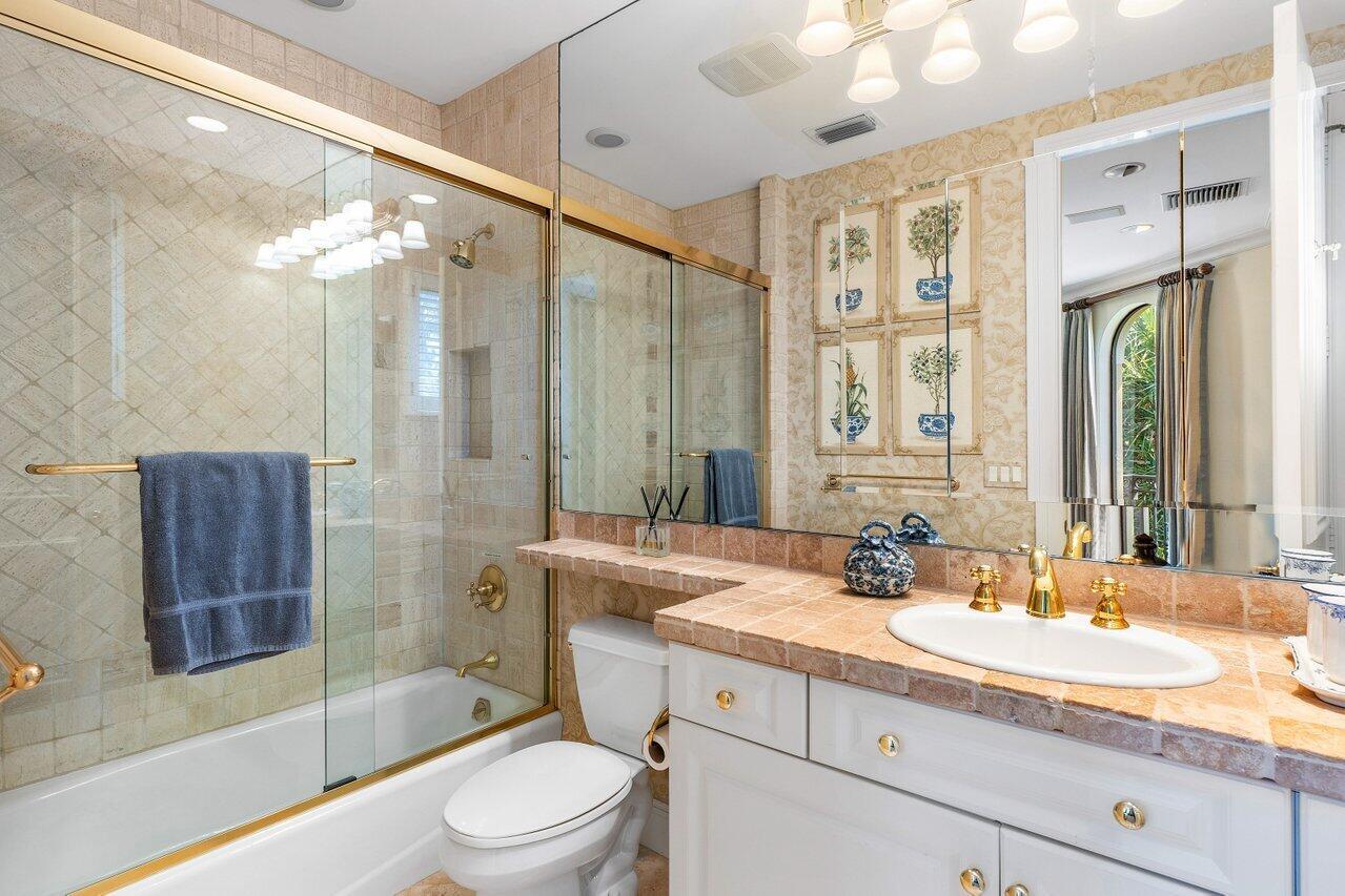 VINTAGE OAKS / POLO CLUB - Residential