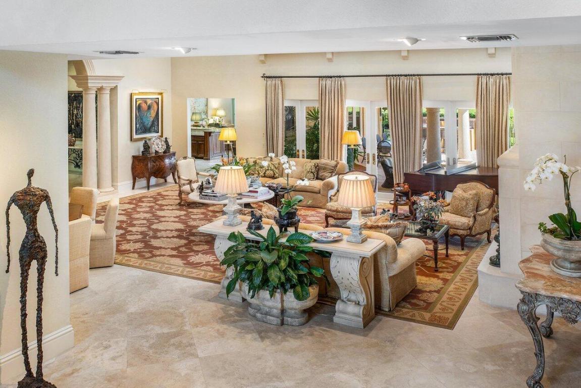 VINTAGE OAKS / POLO CLUB - Residential