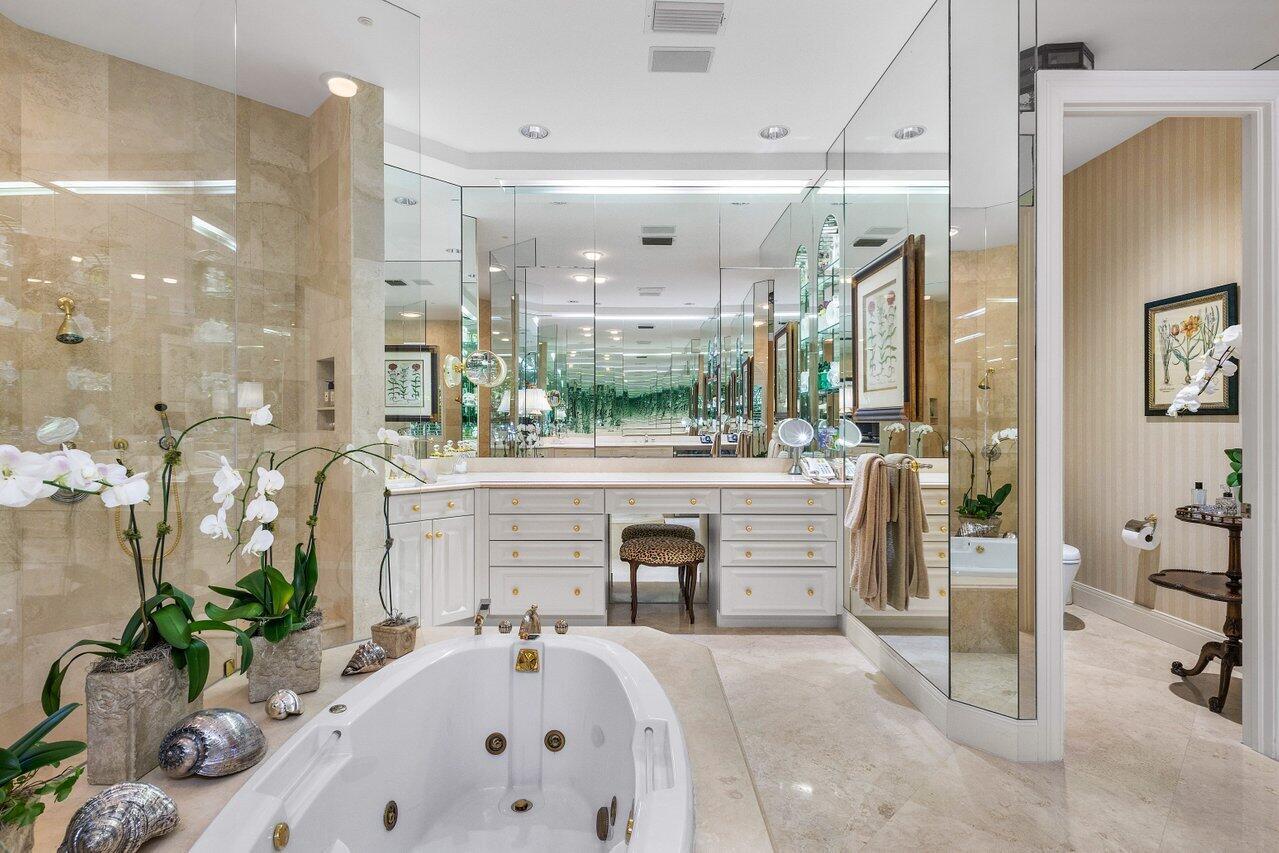 VINTAGE OAKS / POLO CLUB - Residential