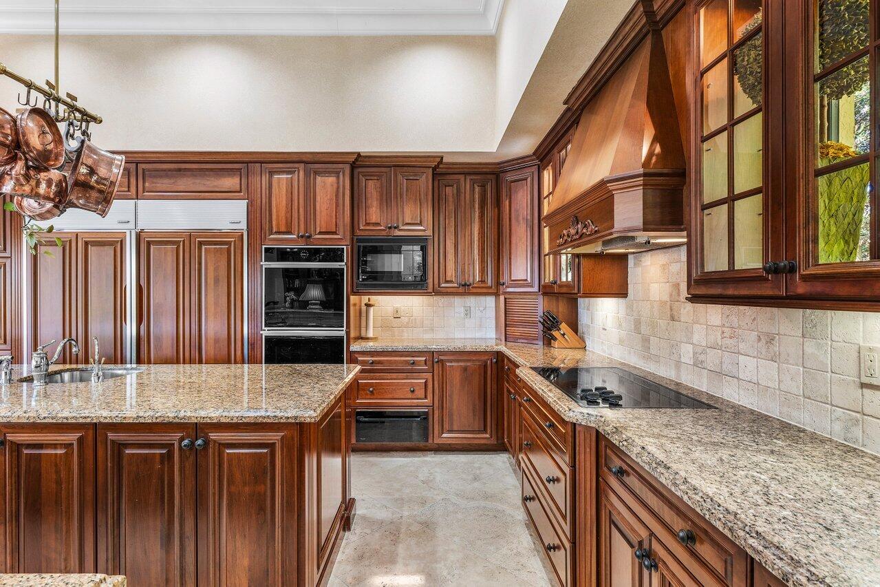 VINTAGE OAKS / POLO CLUB - Residential