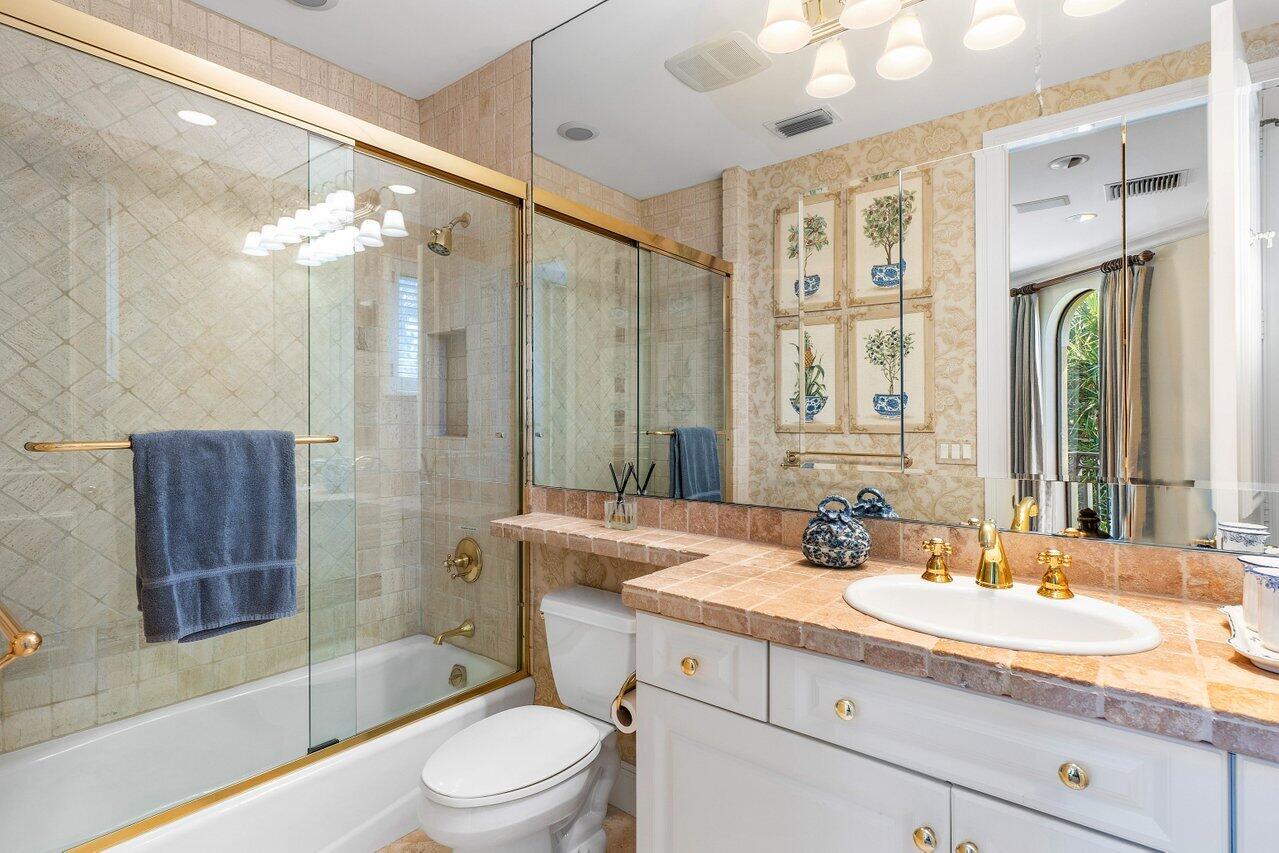 VINTAGE OAKS / POLO CLUB - Residential