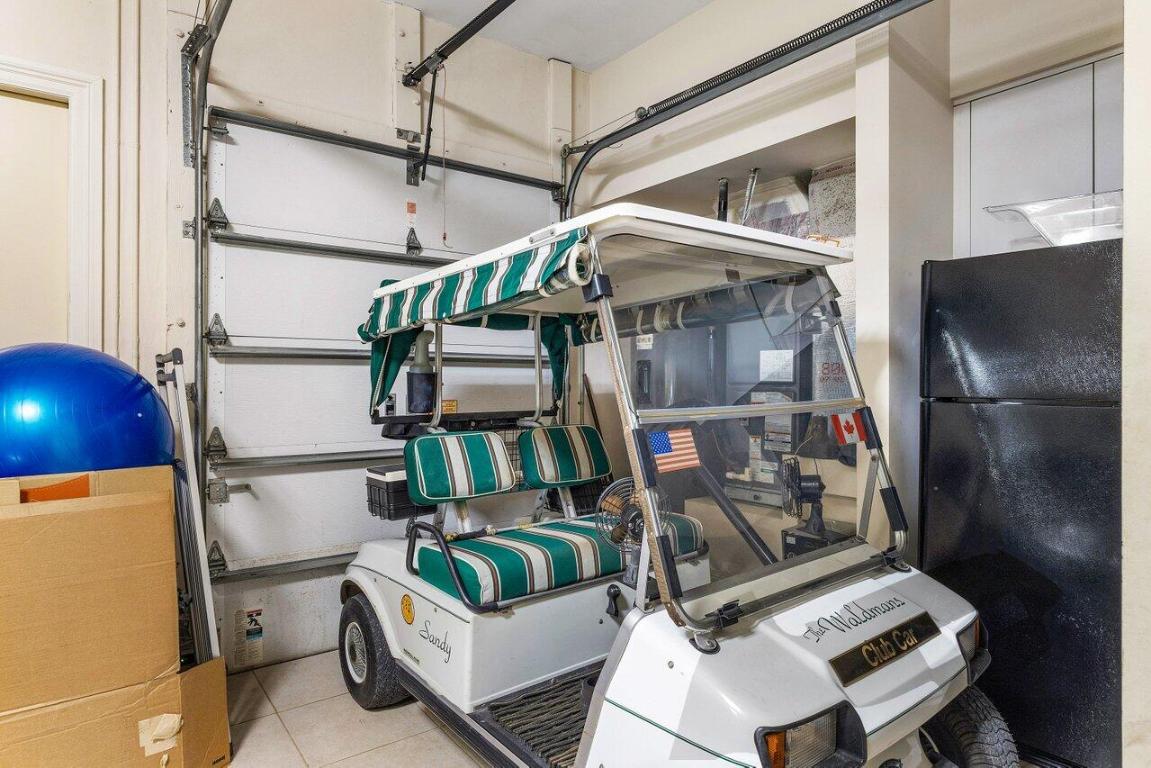 VINTAGE OAKS / POLO CLUB - Residential