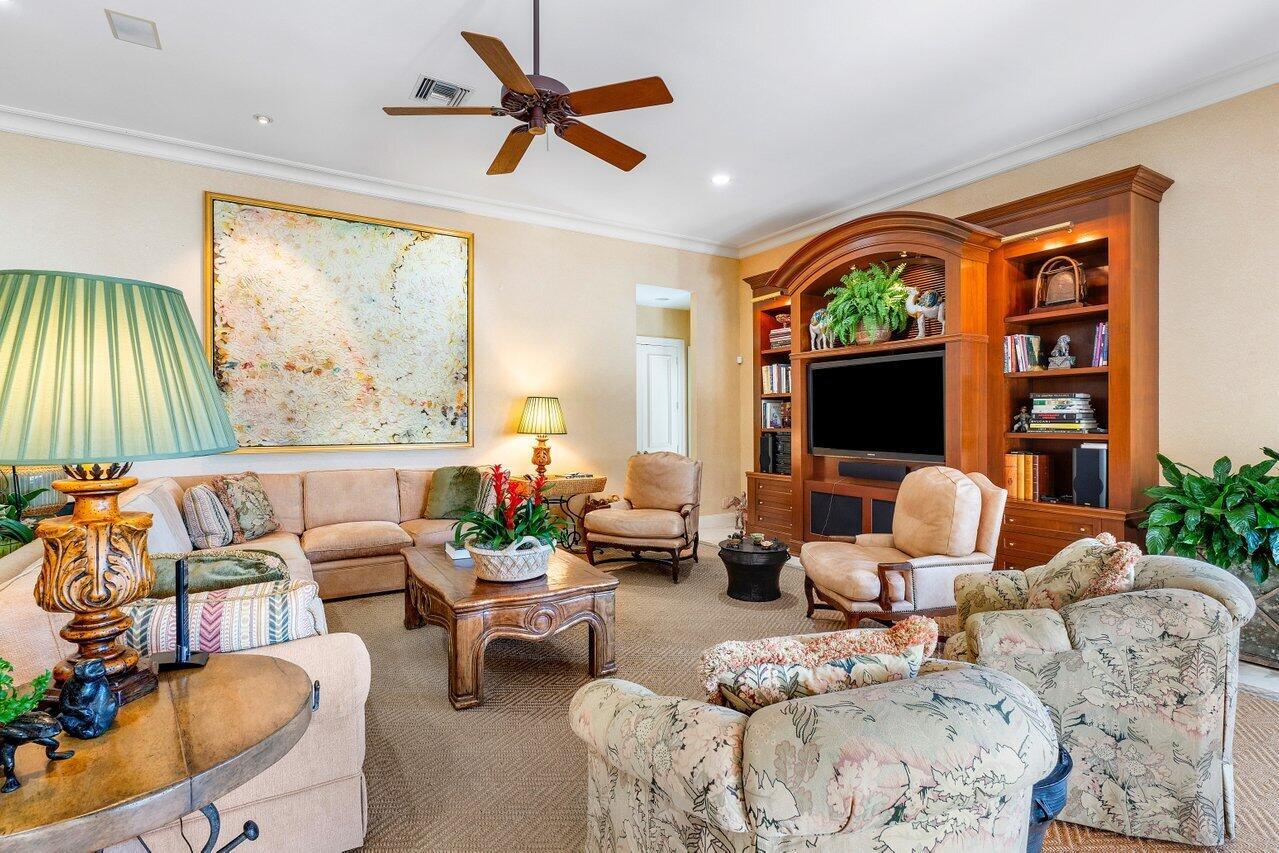 VINTAGE OAKS / POLO CLUB - Residential