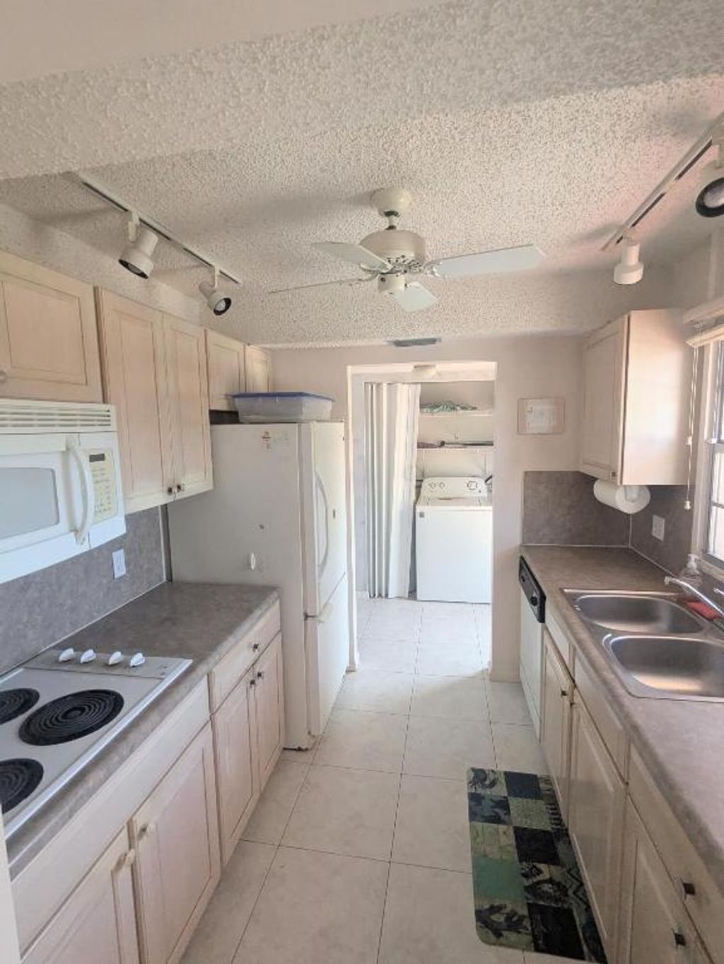 Photo of 2 Golfs Edge #D, West Palm Beach, FL 33417 (MLS # R11154847)